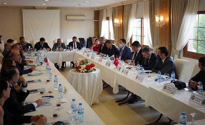 Akdeniz'den TTB Adayı Sağkan'a destek