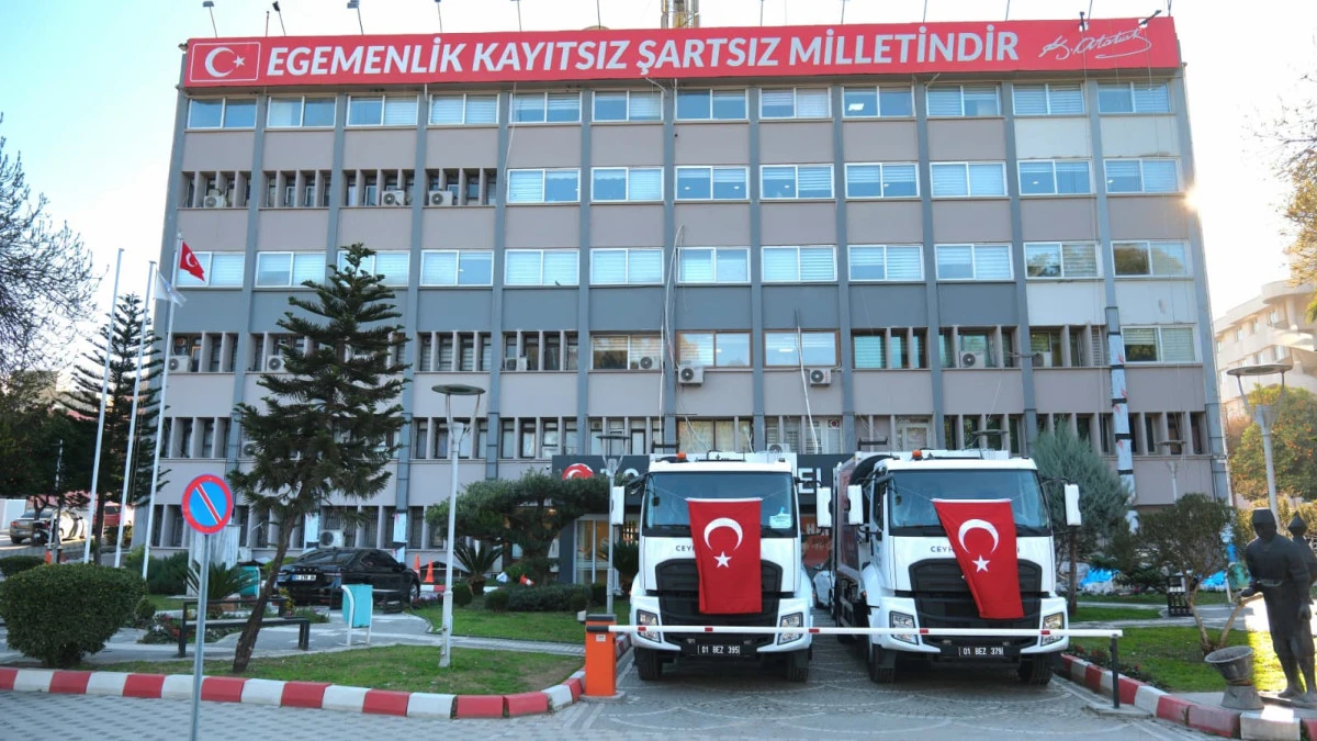 Ceyhan Belediyesi Ara&ccedil; Filosunu G&uuml;&ccedil;lendirmeye Devam Ediyor