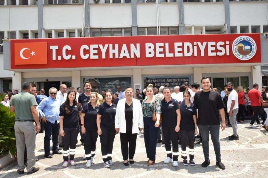 Ceyhan Belediyesi İşçilerin Tüm Alacaklarını Ödedi