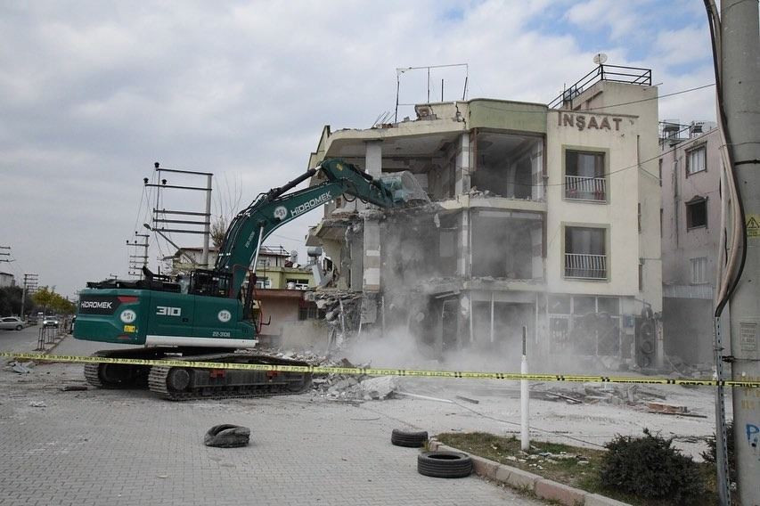 Osmaniye'de 352 binanın acil yıkılmasına karar verildi
