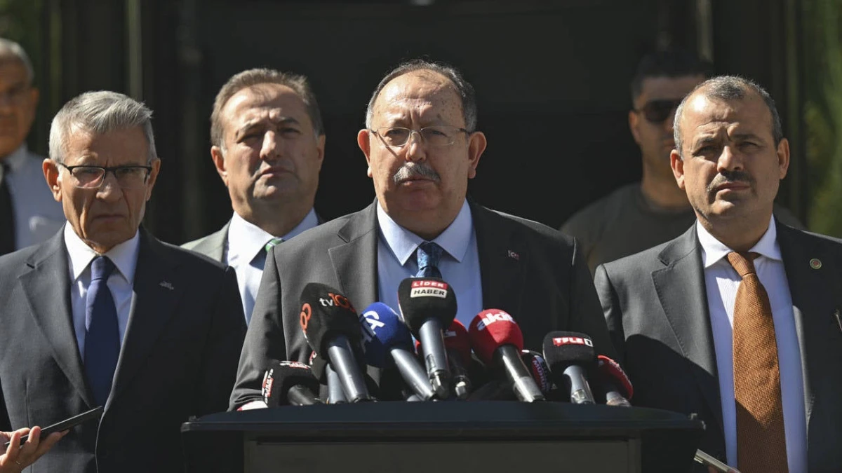 YSK CHP İl Kongresi'nin devamına karar verdi